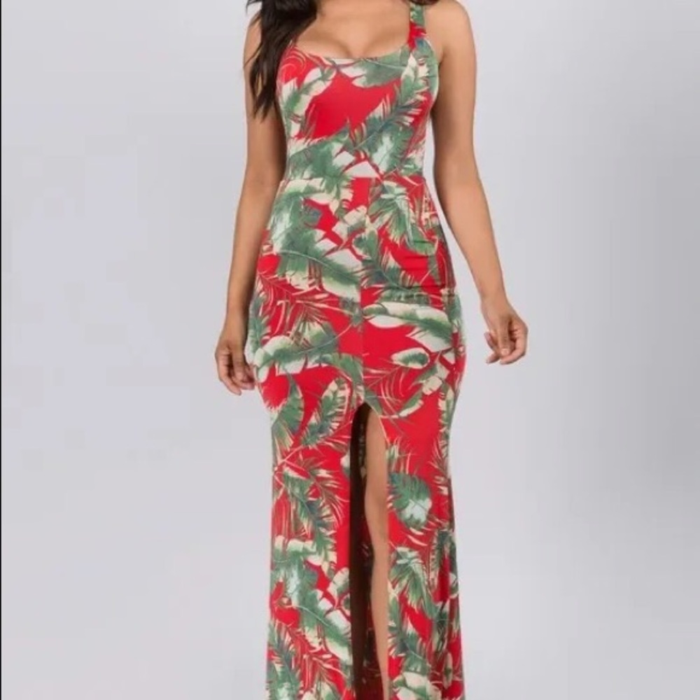 LEAF PRINT MAXI DRESS